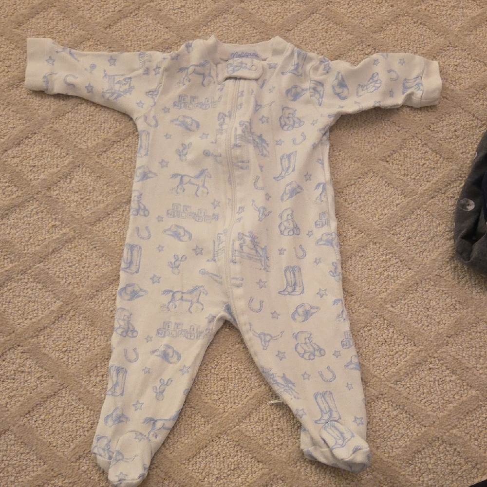 Nellapima From Jojo Mommy Blue and White Kids Footie